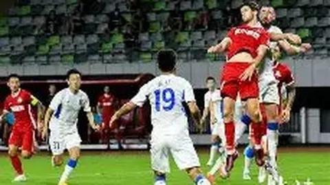 巴塞罗那球迷暴力事件致对手意外离世，西班牙媒体痛批克鲁伊夫球场遭羞辱